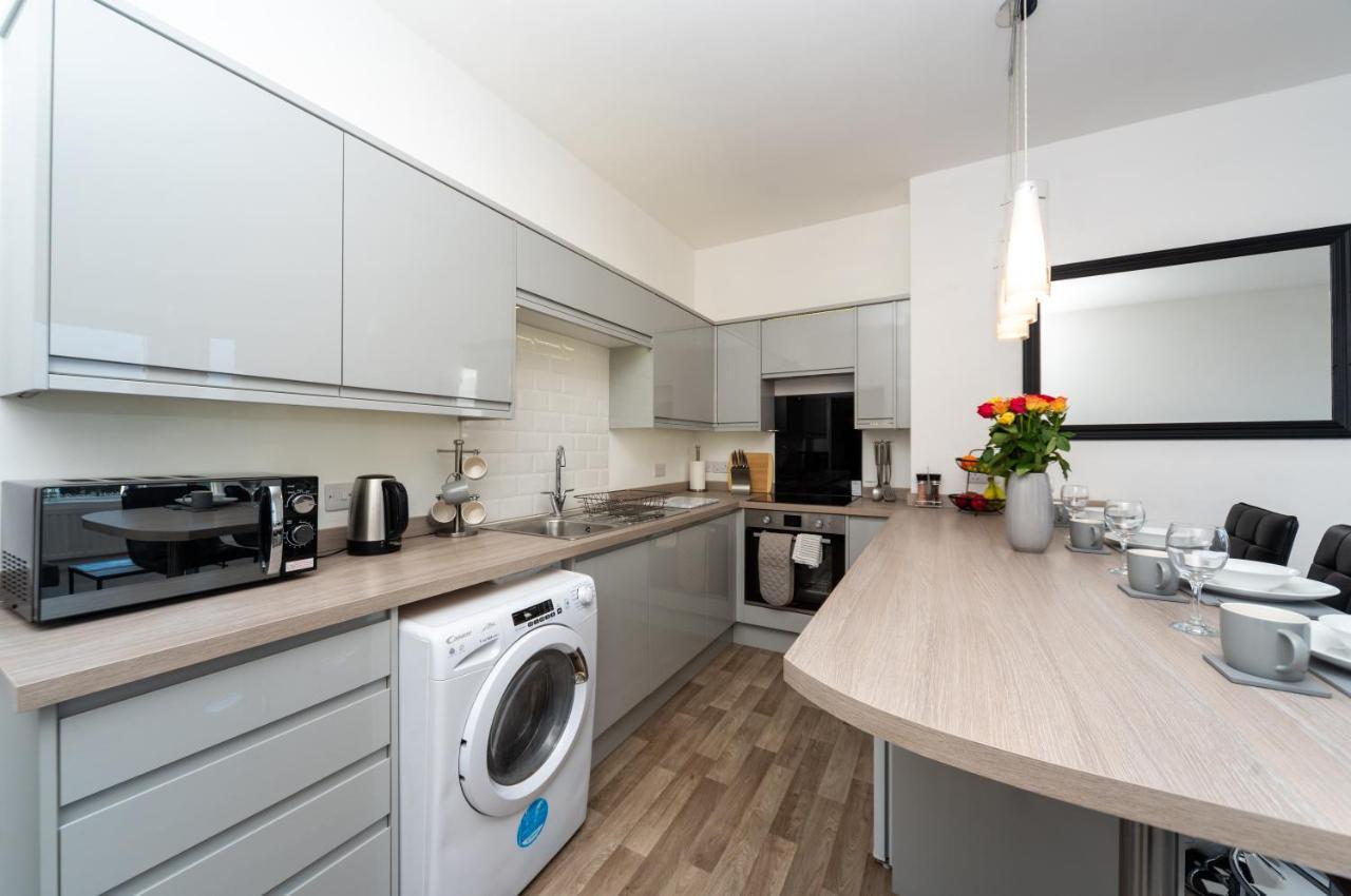 Sea Views Stunning 2 Bedroom Apartment # Lowestoft Esterno foto